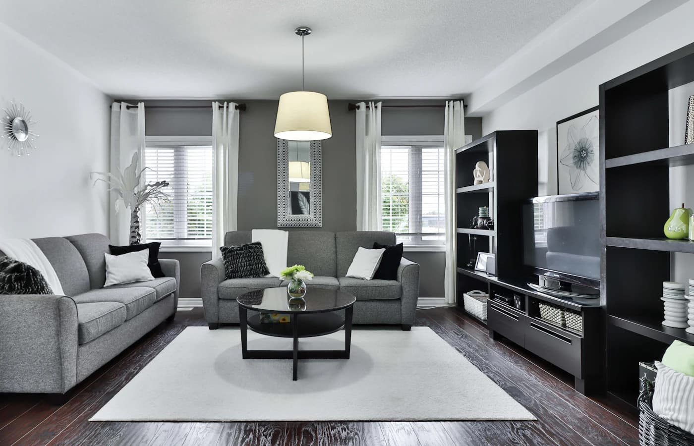 Before buying a sofa online, measure these five things first